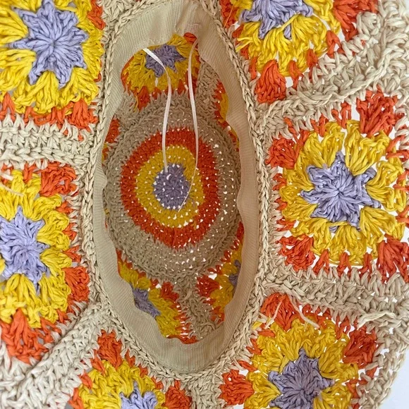 SOLD Raffia Bucket Hat - Picture 3 of 3